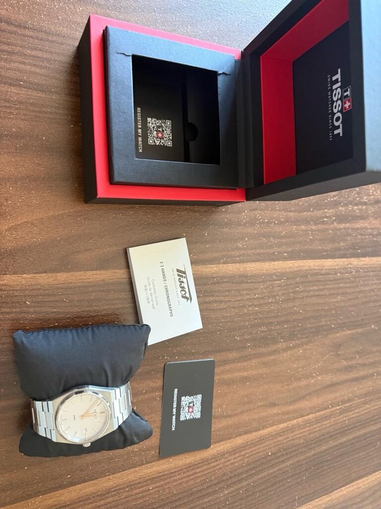 Tissot PRX Quartz Silver 40MM - 2