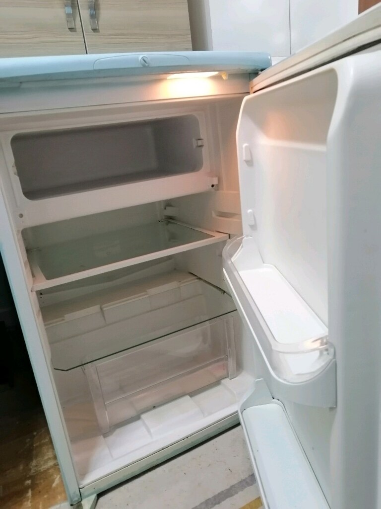 mini ofis buzdolabı 85 cm yüksekliği 55 cm enide - 8
