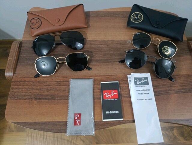 Ray-Ban