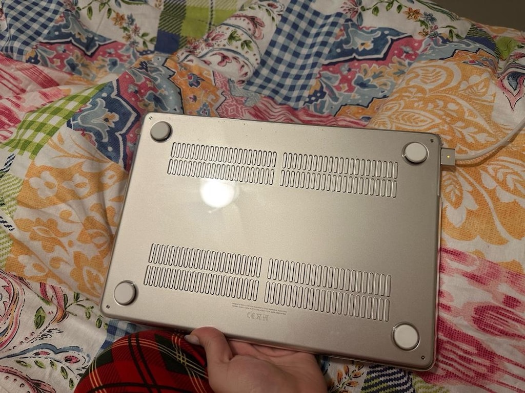 MACBOOK AIR M3 - 3