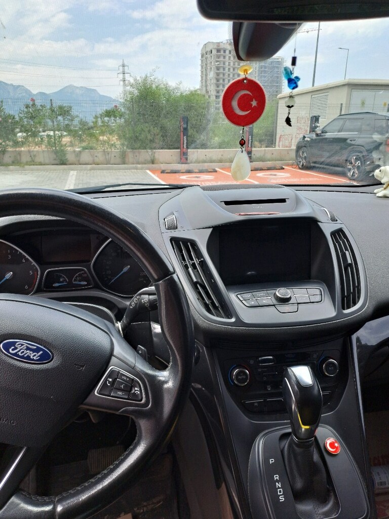 ford kuga 2018 hatasız sıfır ayarında - 10