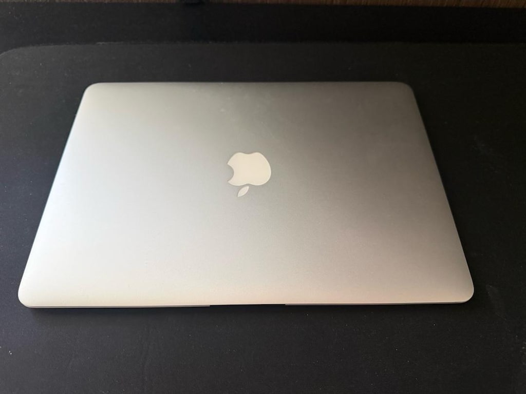 Macbook Air 2017 13,3 inç - 2