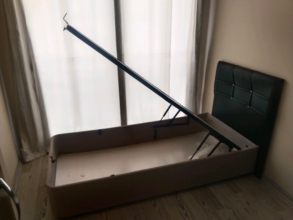 baza +yatak+ başlık tertemiz kalın yatak Buca heykel - 2