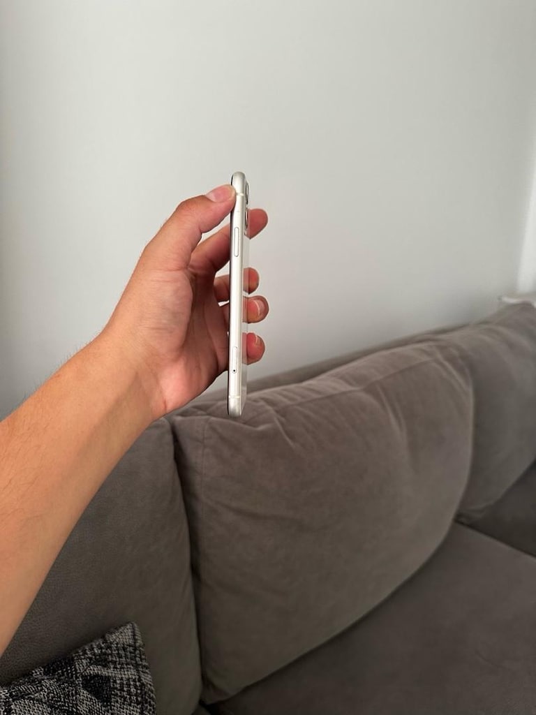 TEMİZ SORUNSUZ İPHONE 11 128 GB BEYAZ RENK TELEFON - 6
