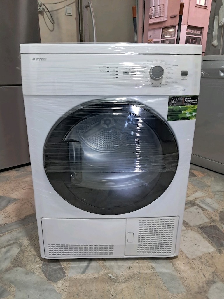 sıfır gibi arcelik 8kloluk kurutma makinesi 8.500tl - 8
