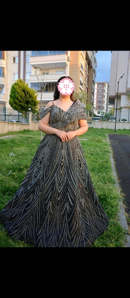 nişan elbisesi