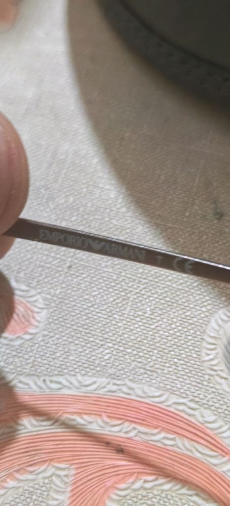 emporio Armani bayan gözlüğü orjinal netten bakabilirsiniz - 3