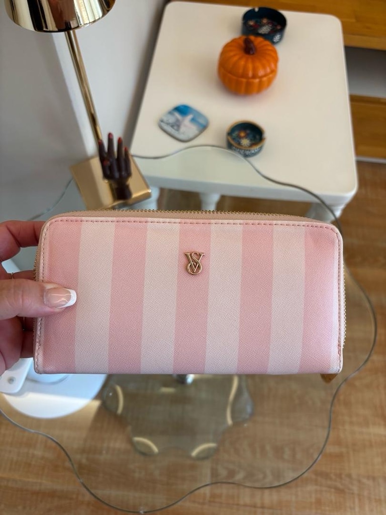 Victoria secret cüzdan