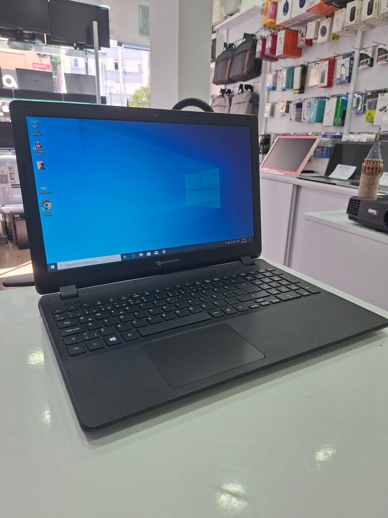 PACKARD BELL TG71 INTEL CELERON N2840 8GB DDR3 RAM 120GB SSD 15.6" HD - 2