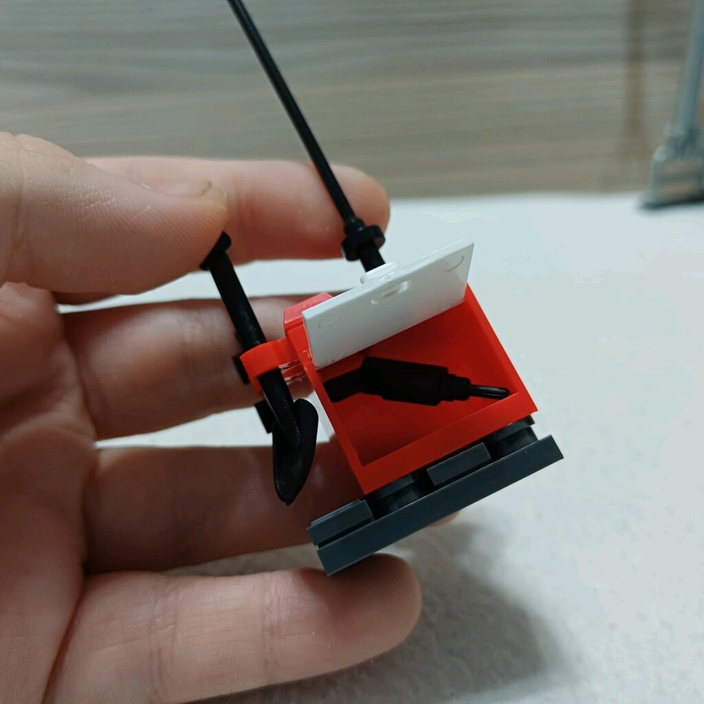 Sluban F1 Yarış Arabası Lego Seti – 210 Parça Tam Eksiksiz Kitapçıklı - 8