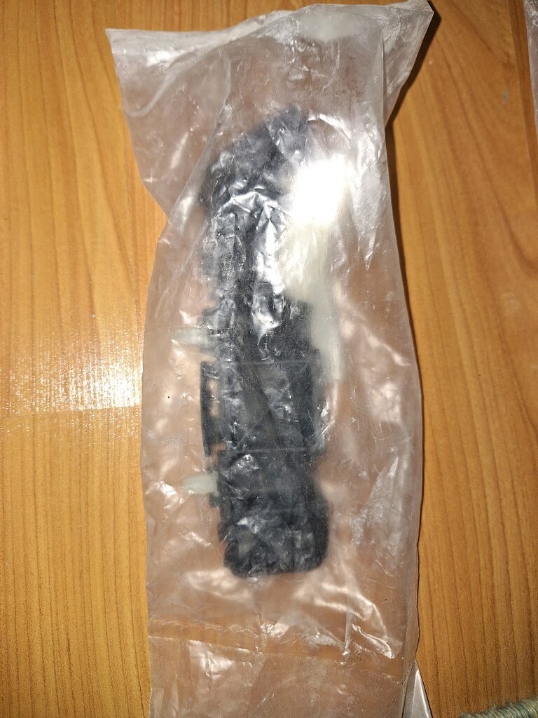 Ön Tampon Braketi - 2