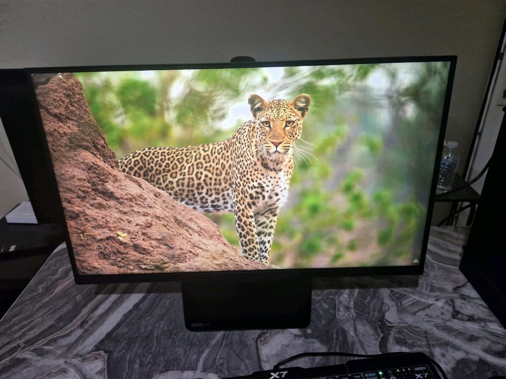 R5 2600x, Asus rtx2060 6gb, 16gb ram, 1tb ssd, 27inch samsung odyssey - 4