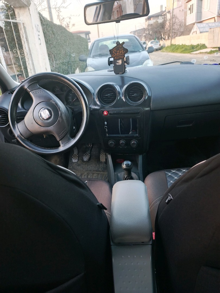seat ibiza 2004 moder - 10