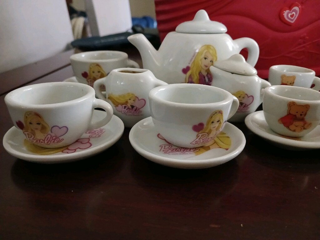 porselen oyuncak fincan takımı - 2