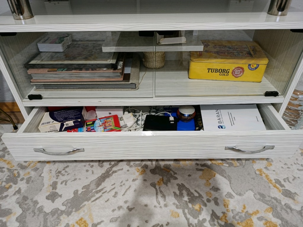 tv ünitesi - 2