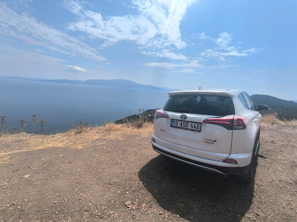 Sahibinden Rav4 Hybrid Otomatik Premium Plus - 4