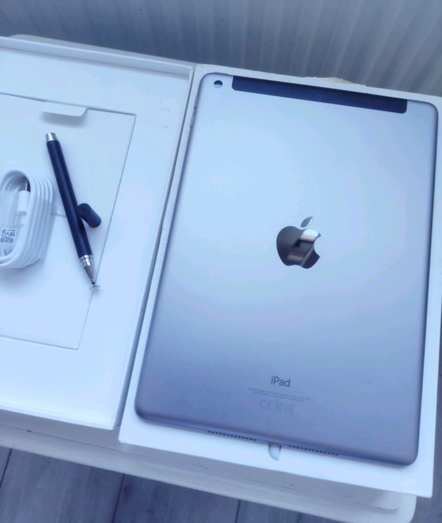 iPad Air 32 GB 4G+WiFi Temiz Sorunsuz+Kalem - 2