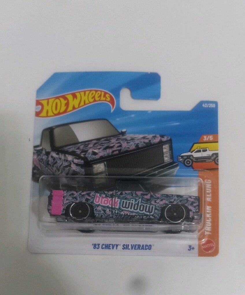 hot wheels 83 Chevy silverado - 2