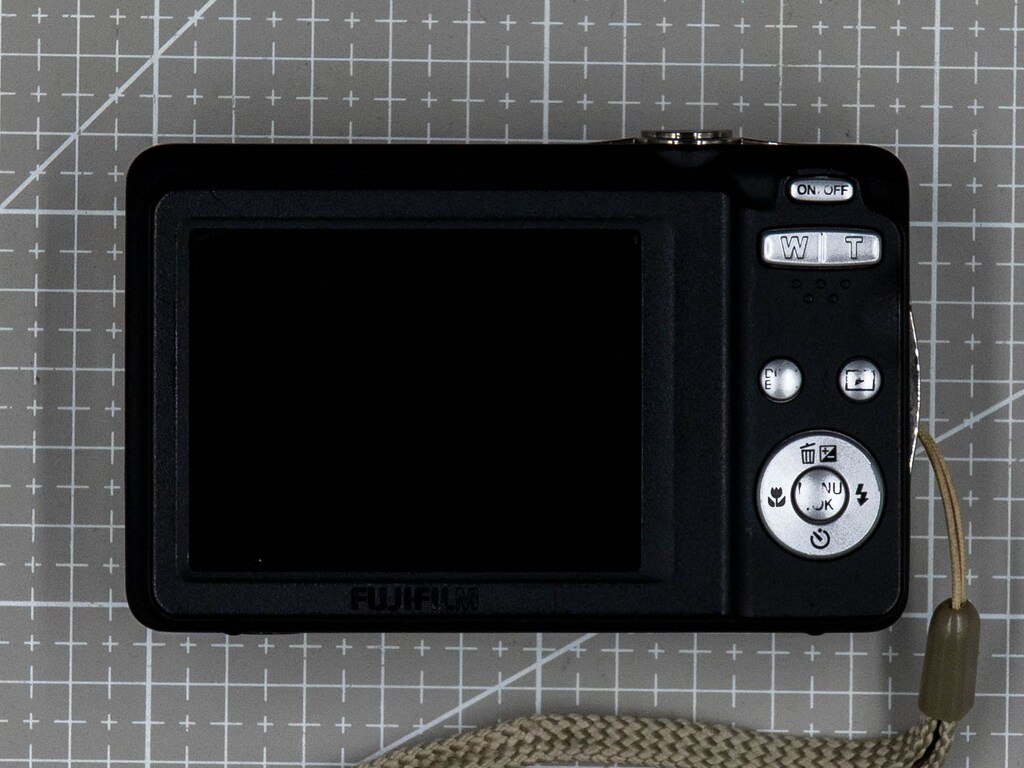 Fujifilm FinePix JV300 | 14 MP - 3x Optik Zoom | Sorunsuz - 2