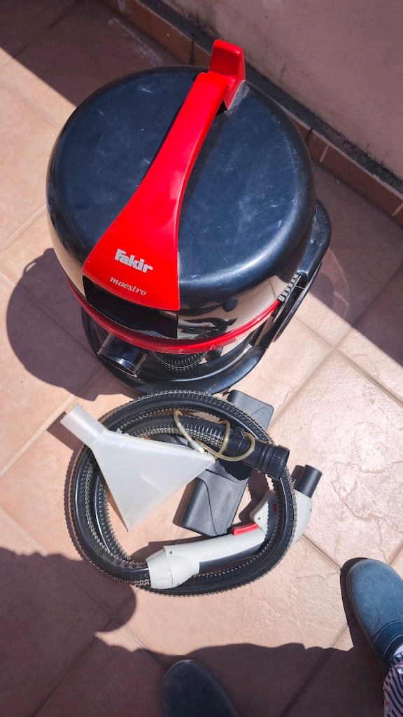 Fakir Maestro (3000 S)model Halı Yıkama ve Islak/Kuru Elektrikli Süpür - 3