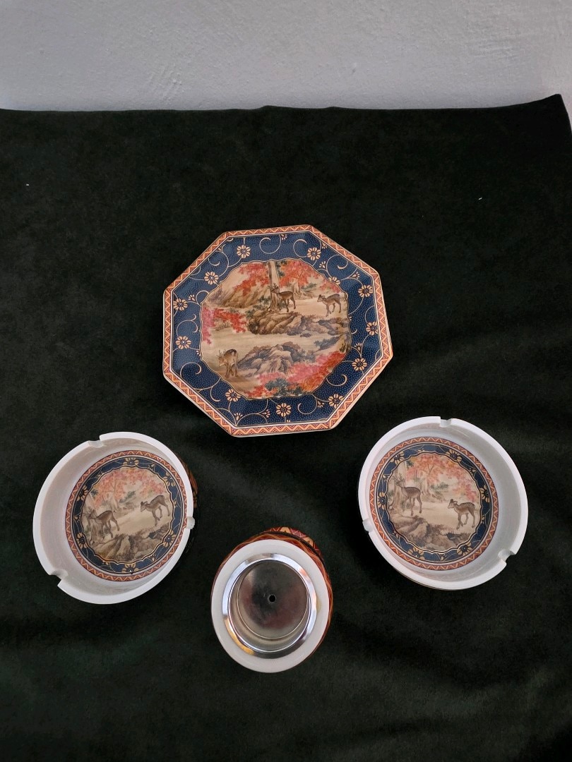 2 küllük 1 mumluk ve 1 dekor tabak japonyadan eski tarihli.sifir urün - 3