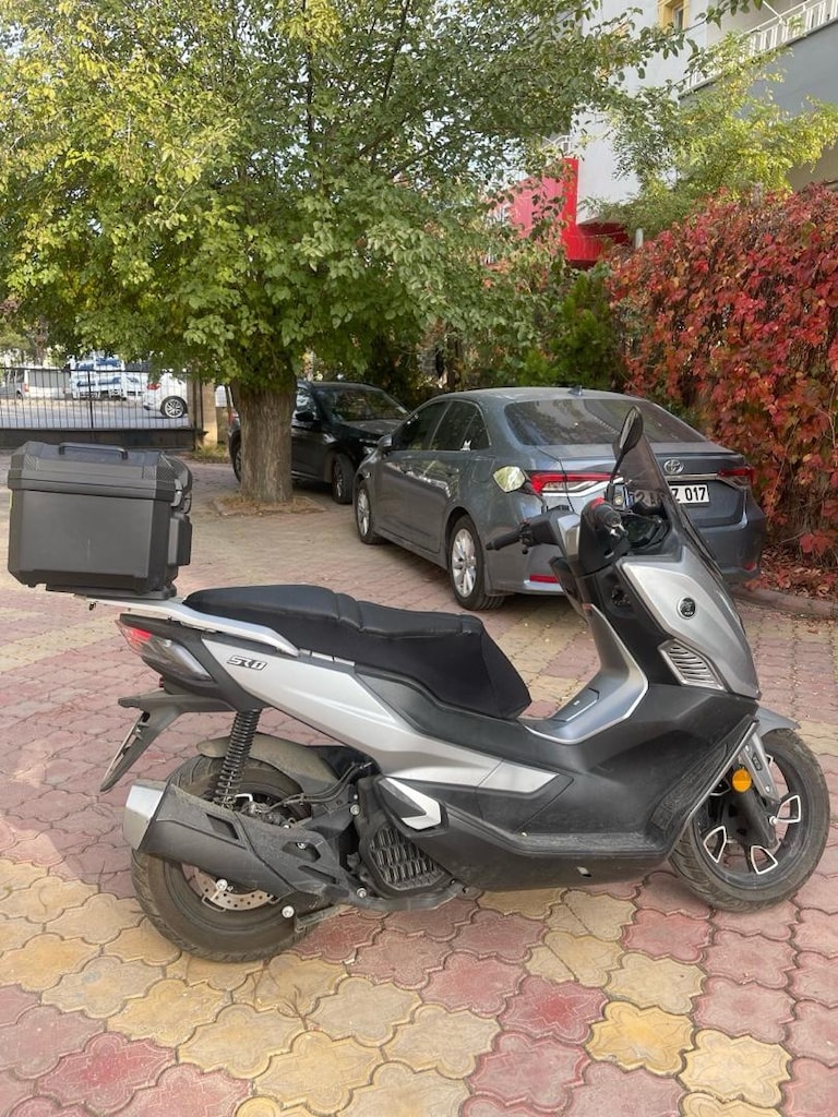 125 cc voge sr1 - 2