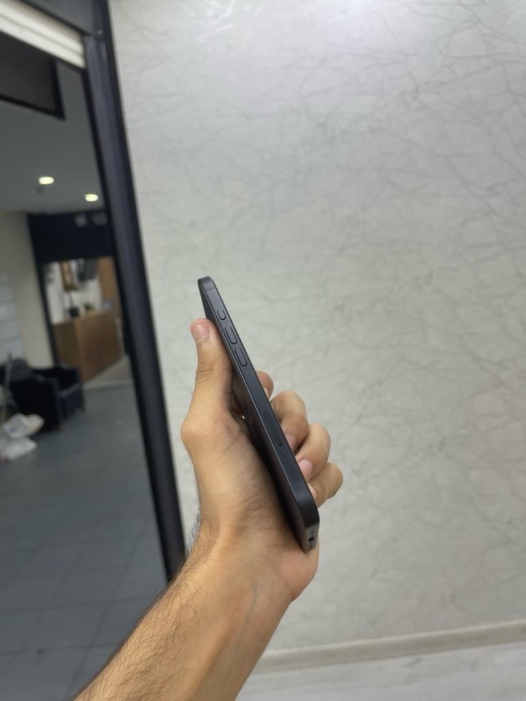 İphone 16 - 3