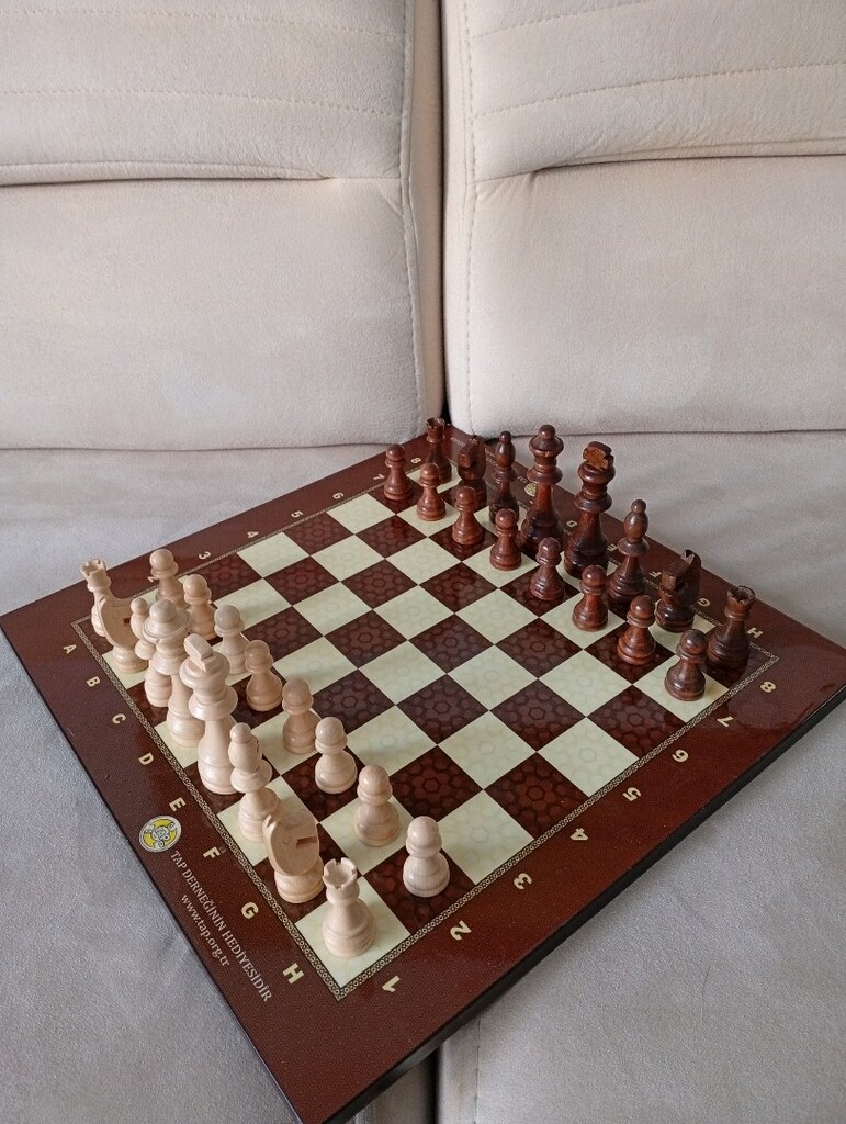 Ahşap santranç takımı. Kaliteli bir üründür. - 5