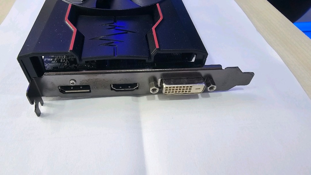 SAPHIRE PULUSE 2GB DDR5 EKRAN KARTI. - 2