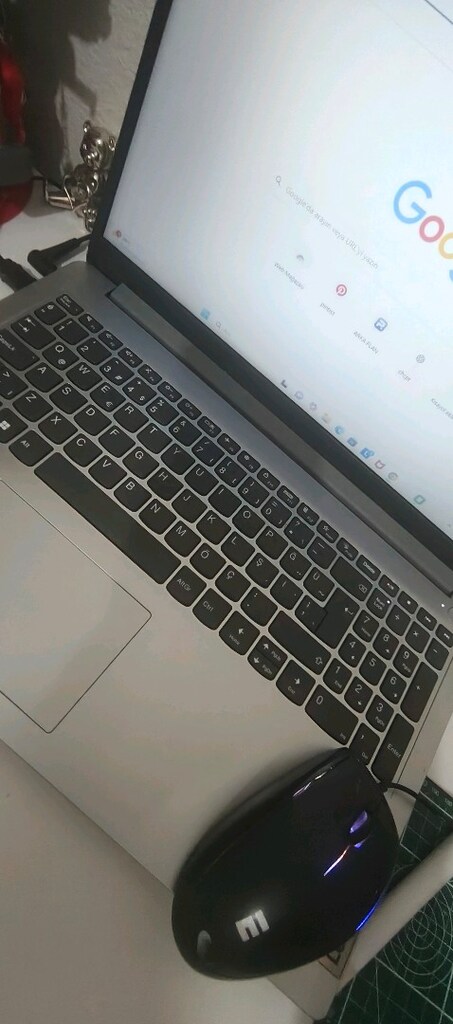 1 laptop. - 3