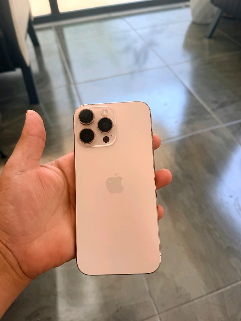 İPHONE 16 PRO MAX YURT İÇİ HATASIZ SİFİR AYARINDA