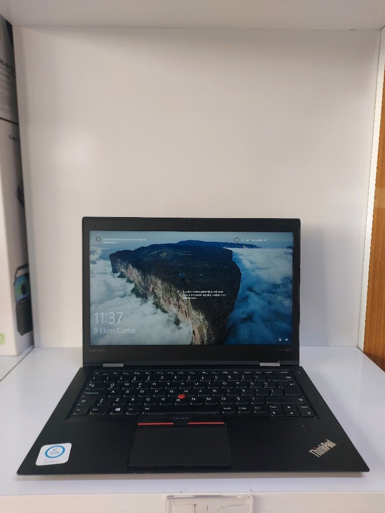 Lenovo Thinkpad X1 Carbon Gen 4 Laptop - 4