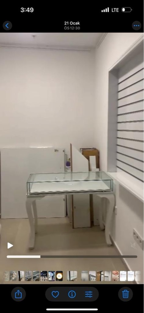 çekmeceli camlı masa - 3