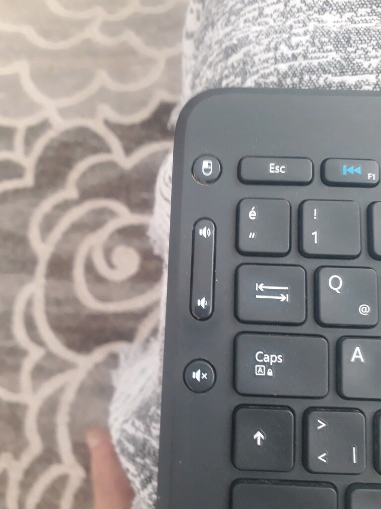 Microsoft N9Z-00017 Smart TV Kablosuz Klavye - 2