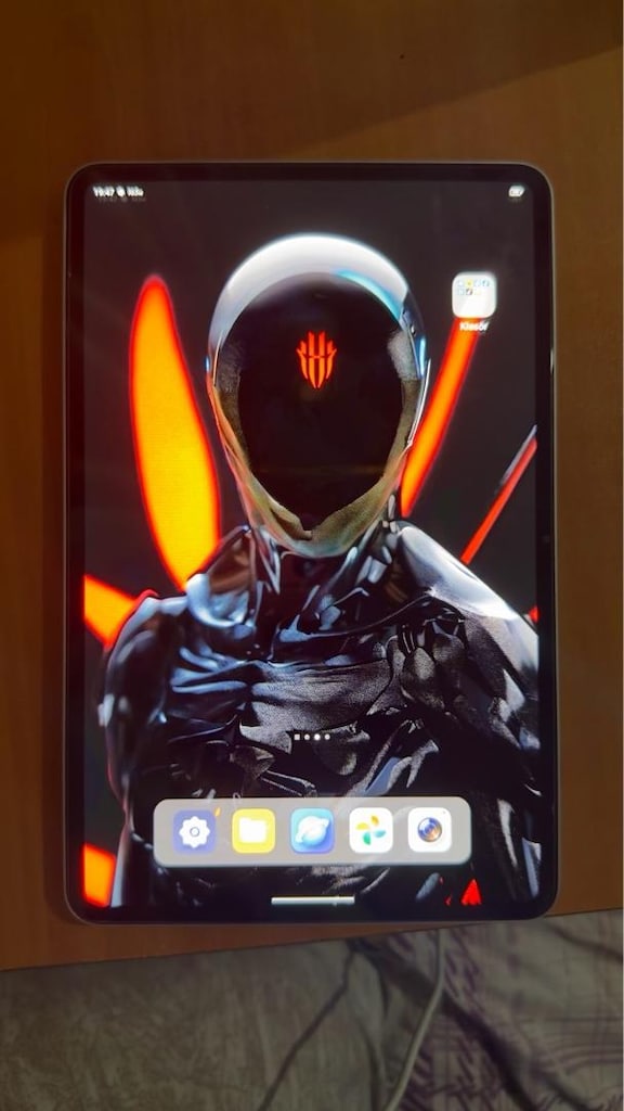 REDMAGIC ASTRA GAMING TABLET – 12 GB RAM / 256 GB - 3