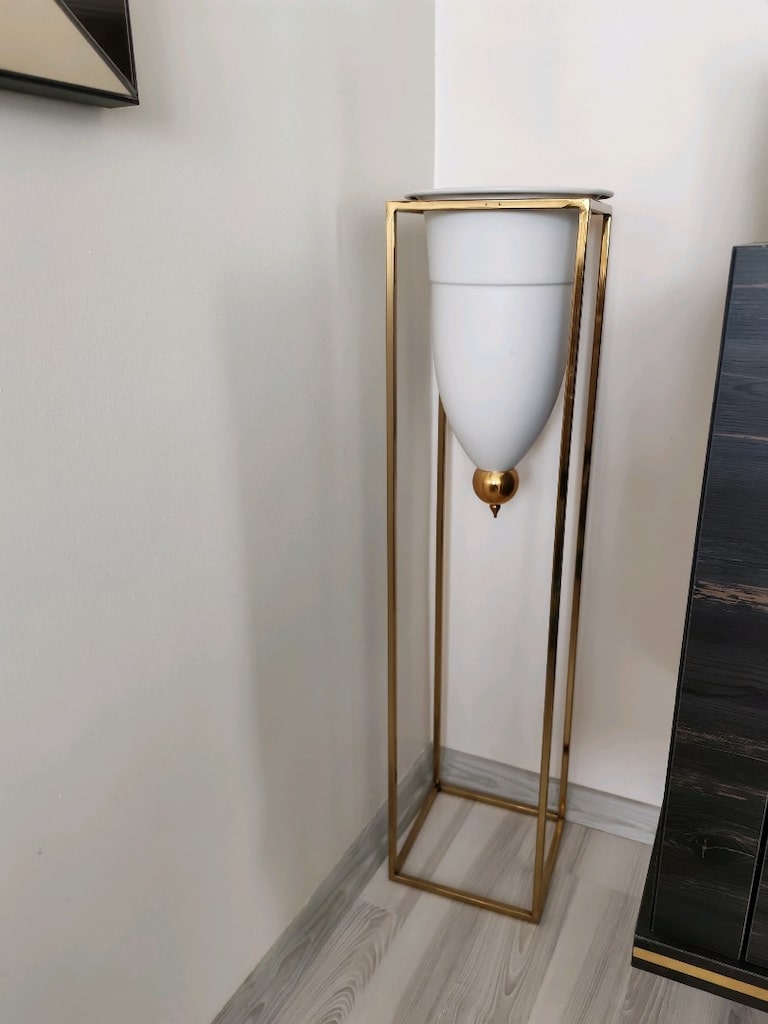 ayaklı saksı - 2