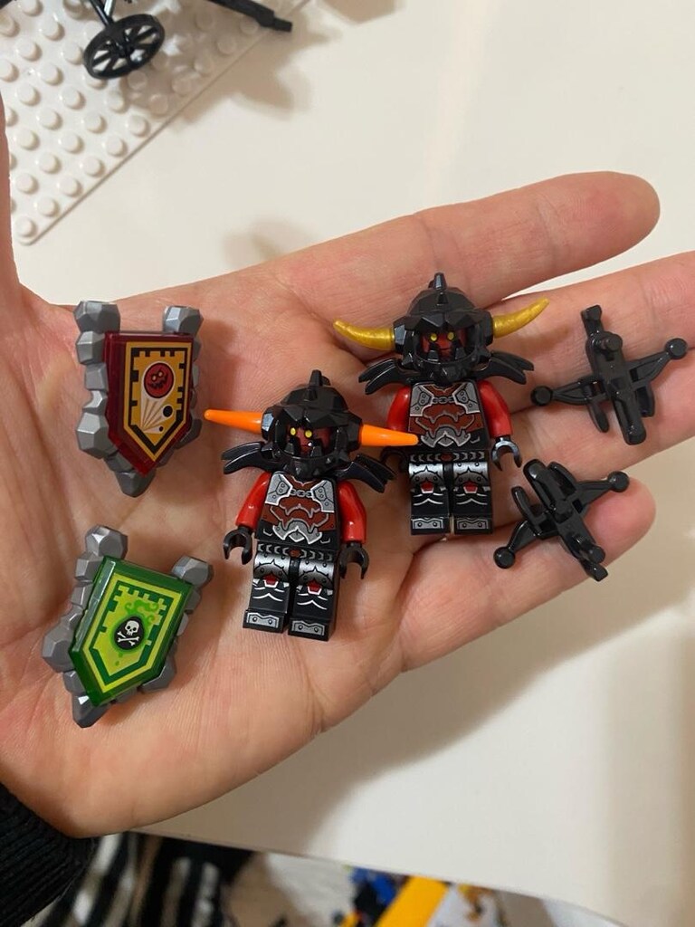 Lego Nexo Knights Minifigürleri - 13