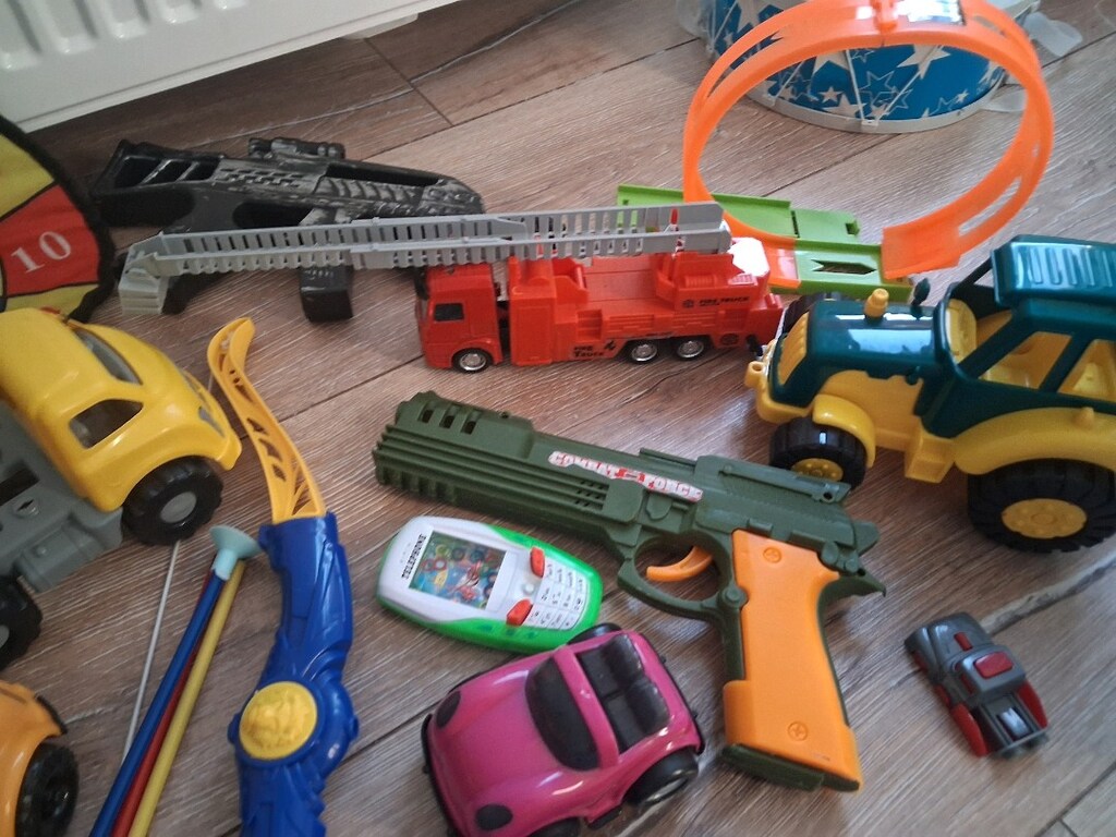 acil karışik büyükaraç oyuncaklar - 10