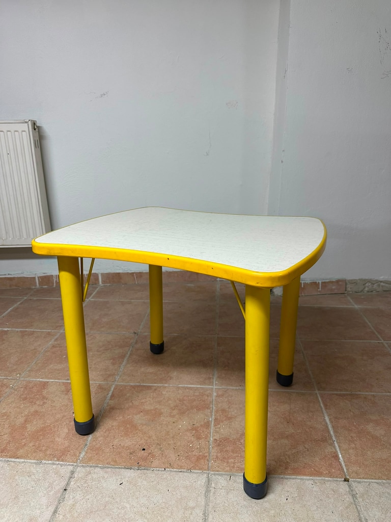 KLAS OFİS ÜSKÜDAR 50x70 SARI ANAOKULU SIRASI - 3