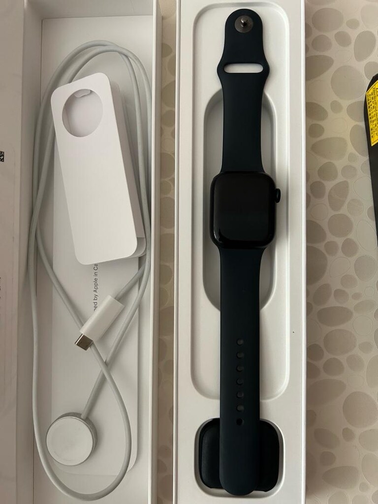 Apple Watch 8 41mm Gece yarısı - 2