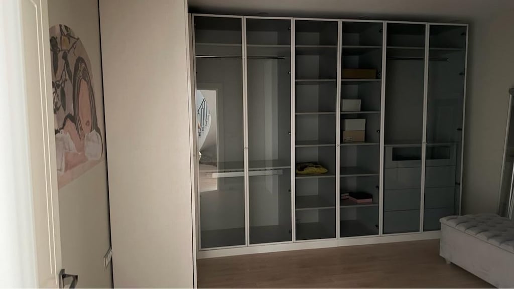 Giyinme odası gri cam kapaklı - 5