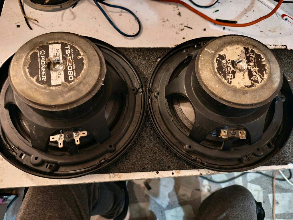 Pioneer 2080 - 6
