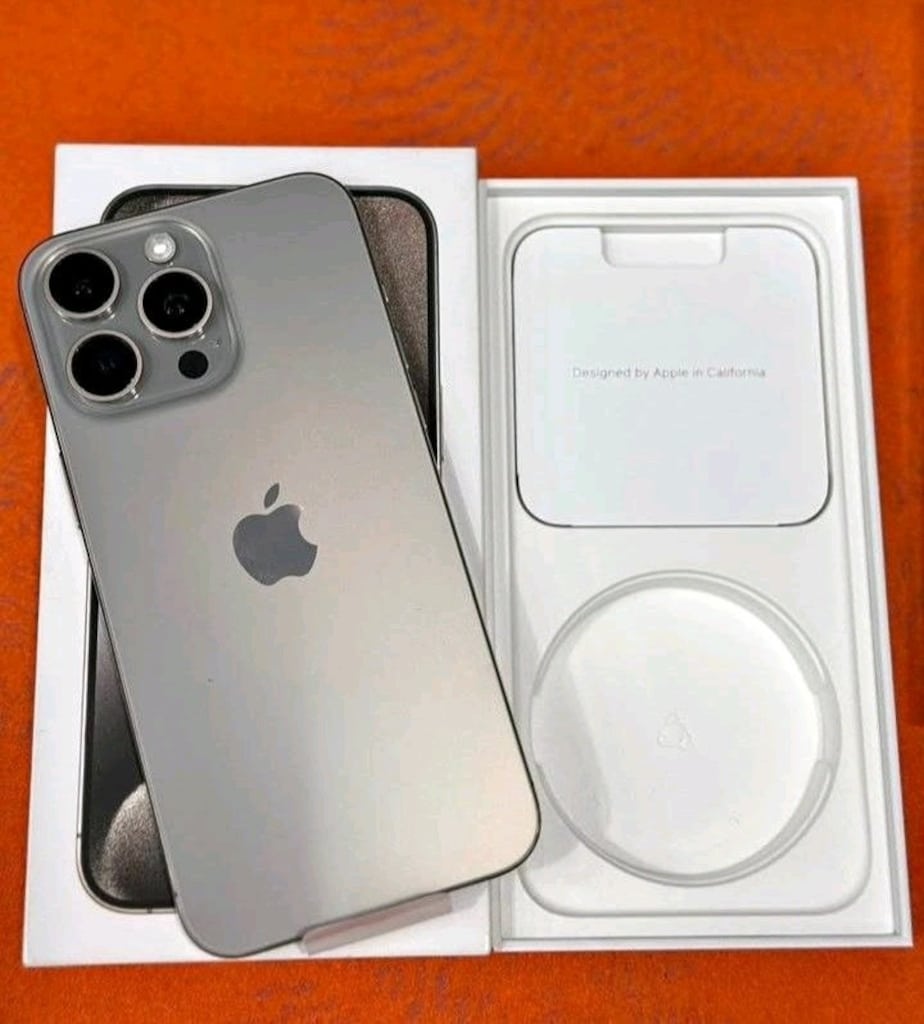 İPhone 15 PROMAX 256 gb