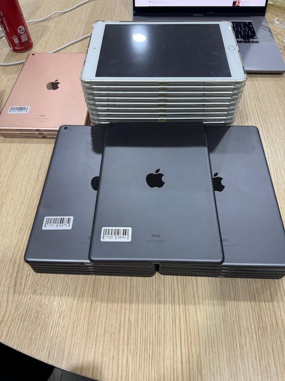 Apple iPad 7. Nesil 32 GB Wi-Fi | Stok: 30+ Adet - 2
