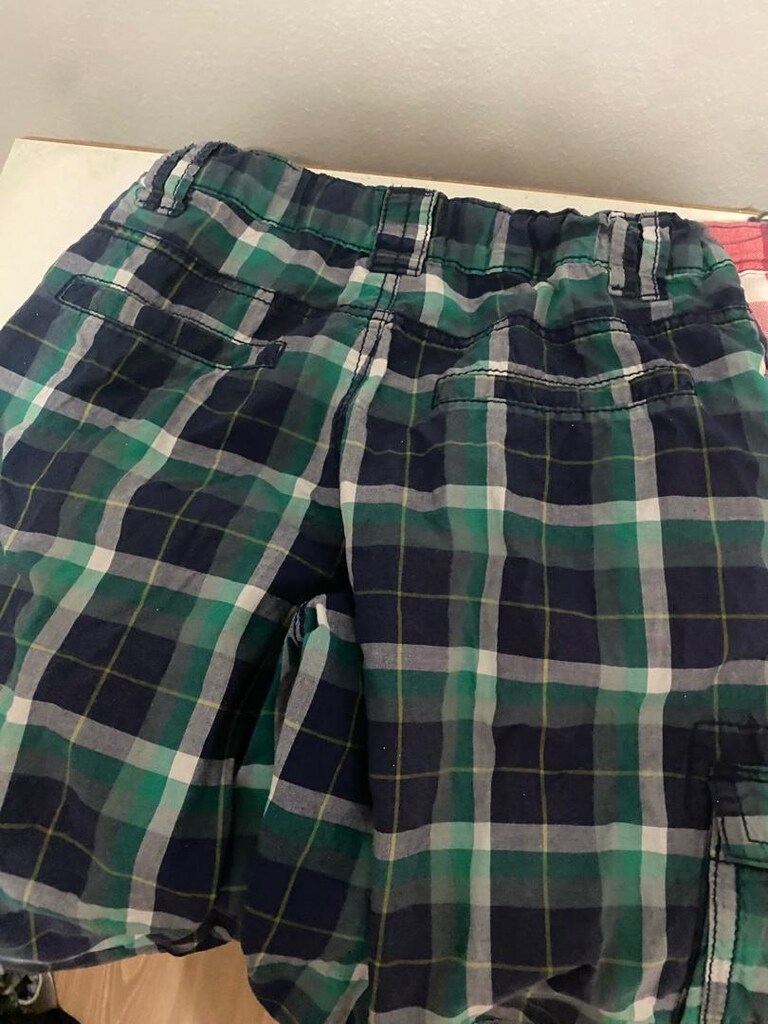 Çocuklar için kısa boy şortlar; bordo, turuncu, yeşil ve ekose desenl - 11