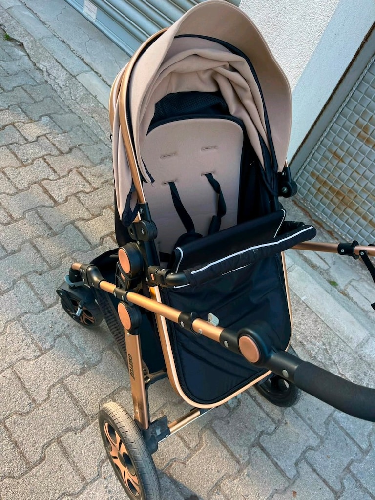 bebek arabasi0 yakın - 2