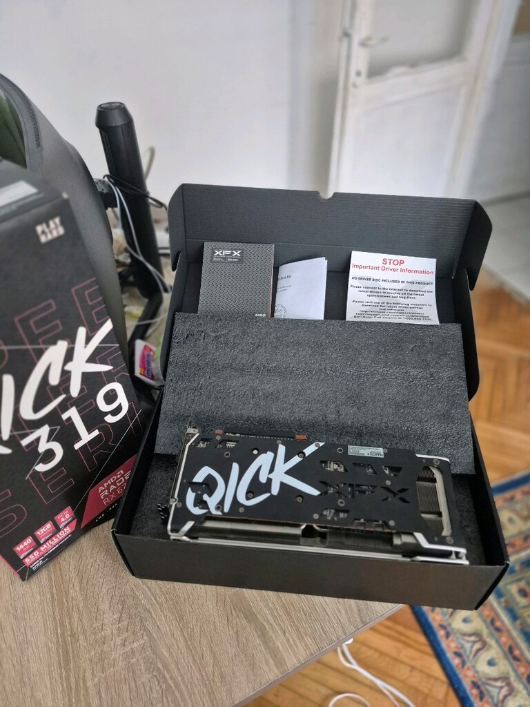 Xfx Quick 319 Rx6700xt - 4