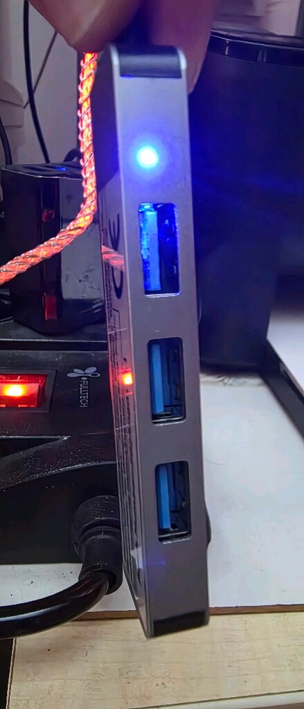 4 in 1 USB ve Type C giriş Çoklayıcı. Sıfır kutusunda yurt dışı - 8