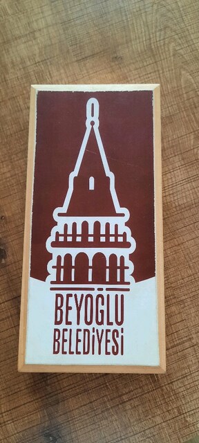 Beyoğlu Belediyesi Ahşap kutu
