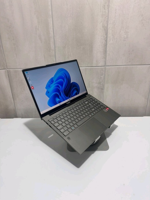 Sıfır ayarında yüksek özellikli laptop arayanlara özel - 2